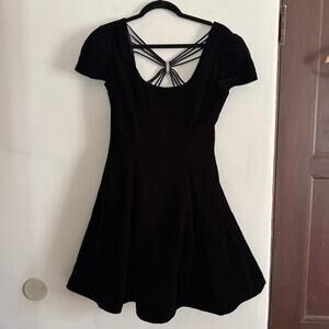 90s Vintage ZUM ZUM Black Velvet Scoop Neck Strappy Back Cocktail Dress 8  Goth